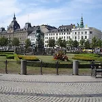 2br Oasis In The Heart Of Cph アパート