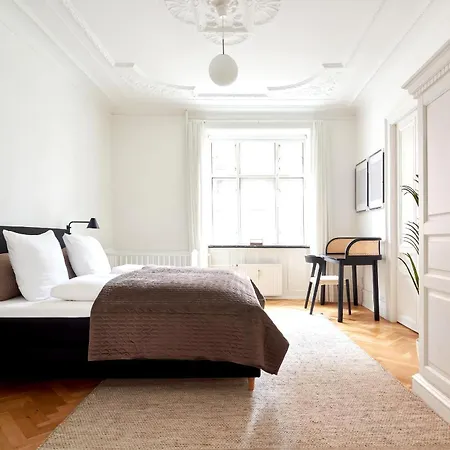 Apartment 2br Oasis In The Heart Of Cph