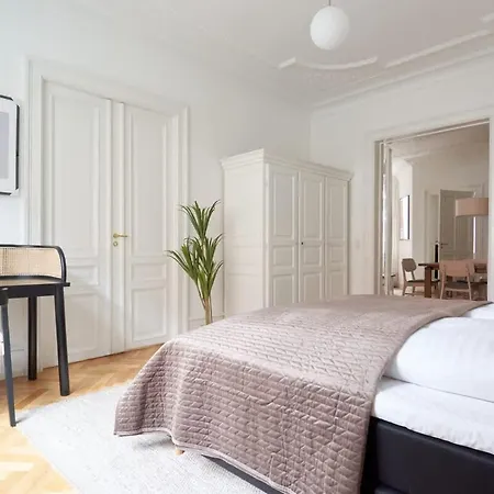 2br Oasis In The Heart Of Cph Apartament *